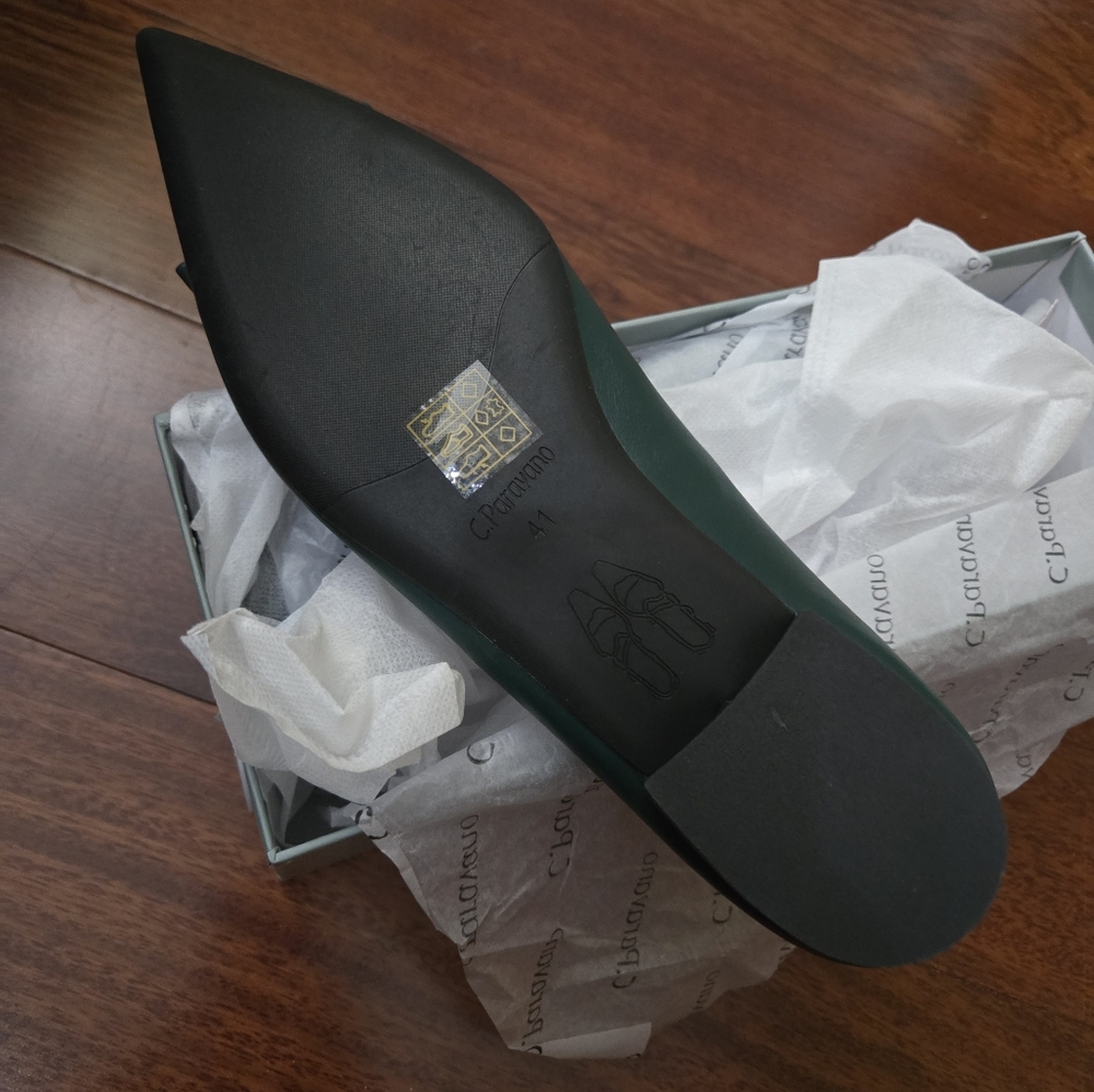 C.paravano Elegant Green Pumps with Buckle - Picture 5 of 8